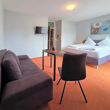 Schachener Hof Otel 3*