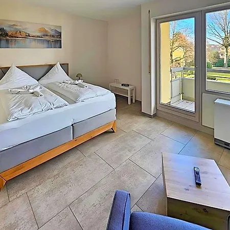 Schachener Hof Otel 3*