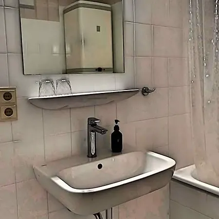 Otel Schachener Hof 3*