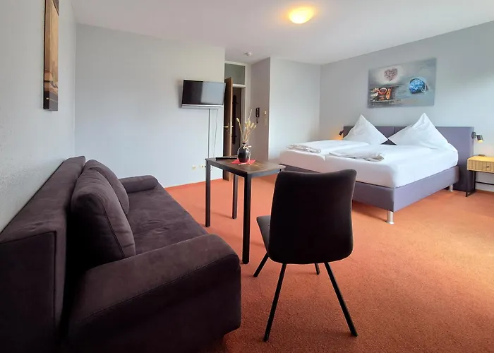 Hotel Cafe Schachener Hof Bodensee 3*